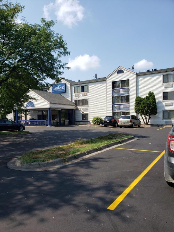 Travelodge By Wyndham Бруклін-Сентер Екстер'єр фото